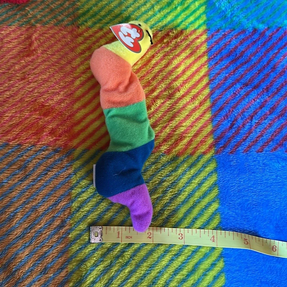 Ty Inch the Inchworm Teenie Beanie Baby